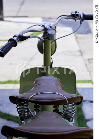 vintage Italian scooter of the Lambretta 48755578
