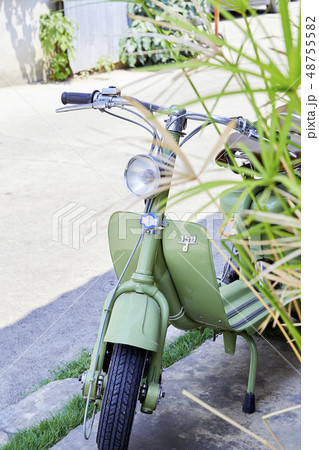 vintage Italian scooter of the Lambretta 48755582
