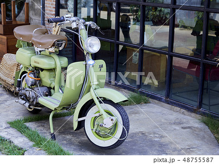 vintage Italian scooter of the Lambretta vintage Italian scooter of the Lambretta 48755587