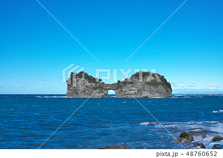 【円月島】 和歌山県西牟婁郡白浜町 48760652