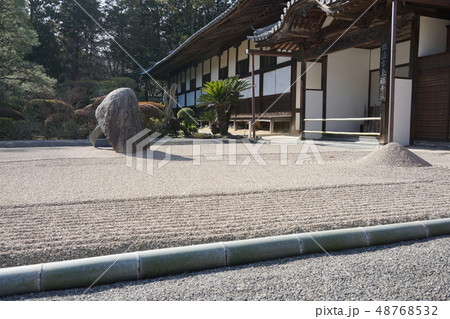 宝福寺の方丈と前庭 岡山県総社市 宝福寺の方丈と前庭 岡山県総社市 48768532
