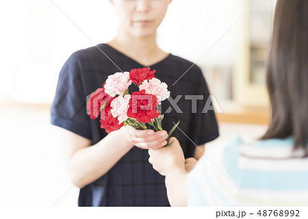 母の日イメージ 48768992
