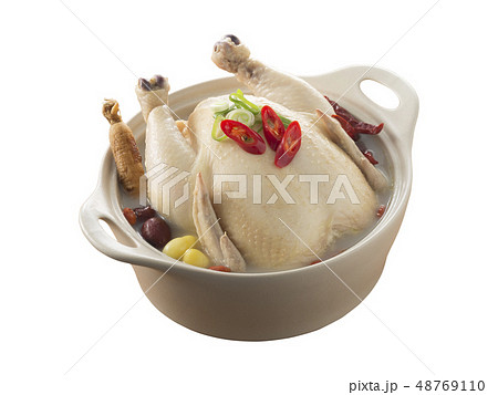 Asian ginseng chicken soup isolated on background 48769110