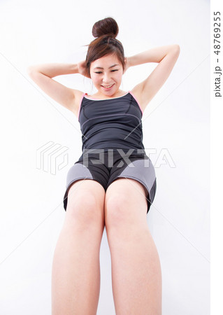 健康的な女性 健康的な女性 48769255