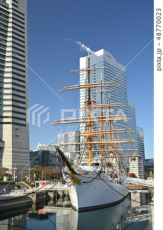 横浜・日本丸 48770023