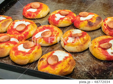 イタリア ジェノア ピッツァ 48772034