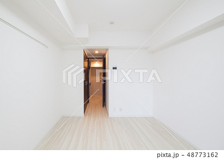 家具が何も置いてない部屋の写真素材