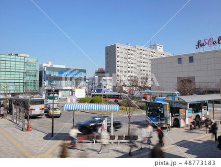 日本の川崎都市景観　東急電鉄　鷺沼駅前などを望む 48773183