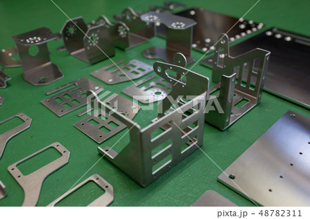 部品加工 48782311