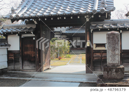 京都　妙教寺　山門 48796379