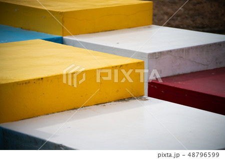 公園 カラフル ポップ カラー 遊具 公園遊具 遊び 公園 カラフル ポップ カラー 遊具 公園遊具 遊び 48796599