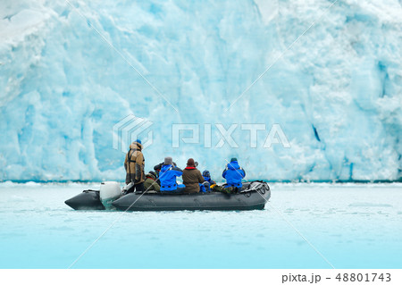 Nature lovers in Arctic Svalbard, Norway. 48801743