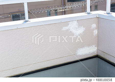 ベランダの修理 48810058