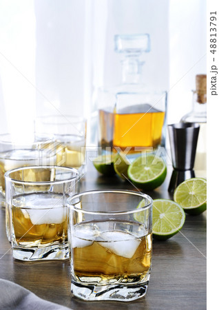 Alcohol cocktail 48813791