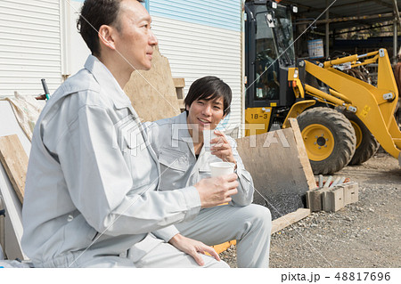 工事現場 休憩 工事現場 休憩 48817696