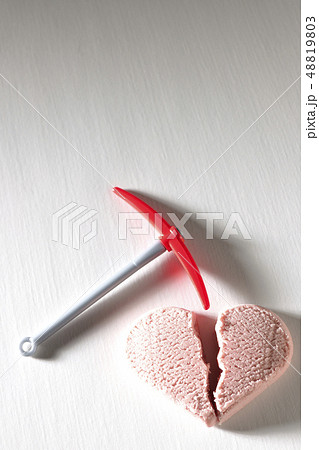 失恋 離婚 破局 失恋 離婚 破局 48819803