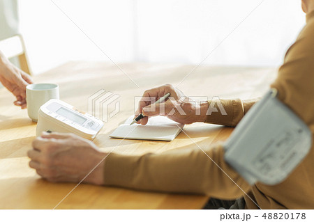 シニア男性 血圧 48820178