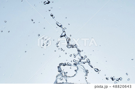 水しぶき 48820643