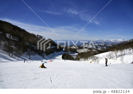 最高の天気で気持ちが良いスキー場 48822134