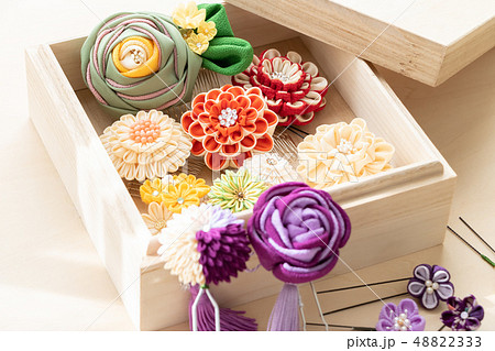 つまみ細工の和装小物 つまみ細工の和装小物 48822333