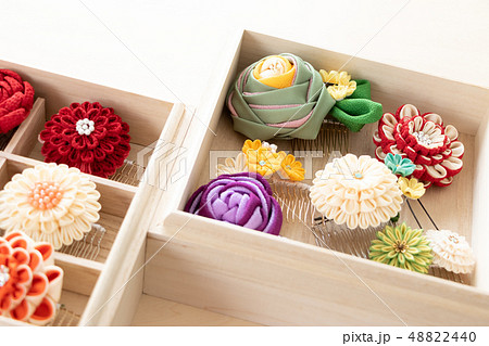 つまみ細工の和装小物 つまみ細工の和装小物 48822440