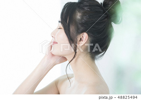 ビューティーイメージ 48825494