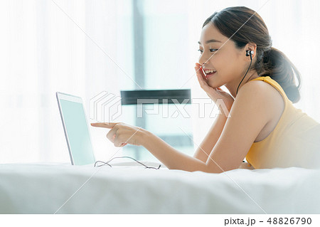 女性　ライフスタイル 48826790