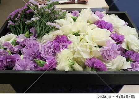 お別れ花 48828789