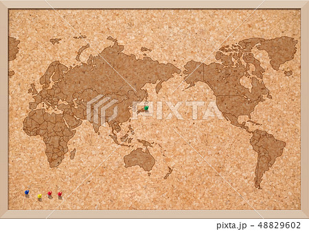 コルクボードの世界地図と押しピンのイラスト素材 4602