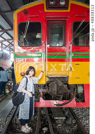 王国の鉄道と観光客 48838313