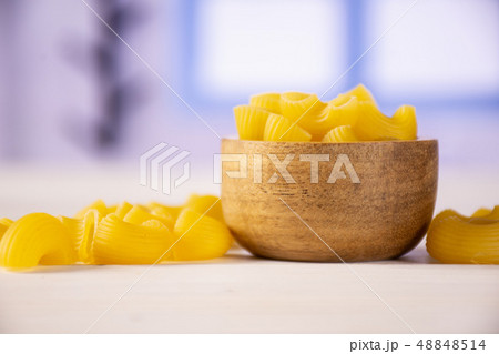 Raw pasta pipe rigate with blue window 48848514