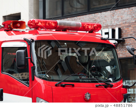 消防車 救助車 消防車 救助車 48851786