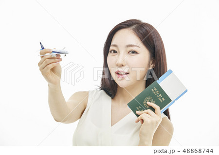 飛行機 パスポート 旅券 48868744