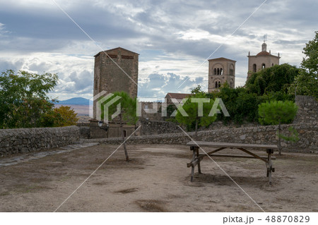 Church of Santa Maria la Mayor (Trujillo, Spain) 48870829