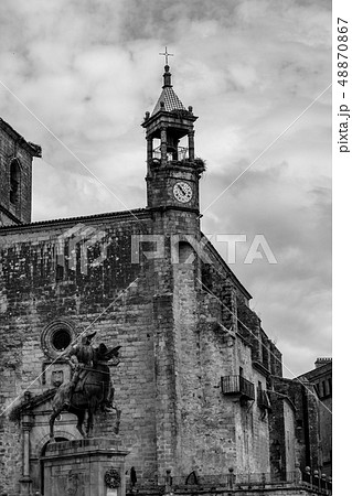 Main square of Trujillo 48870867