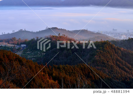 亀岡盆地の雲海 48881394
