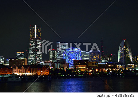 横浜みなとみらい夜景大桟橋からの眺め 48886835