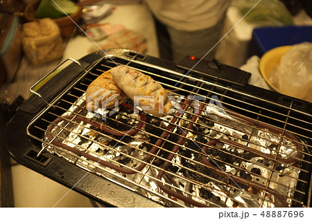 Grilled puff 48887696