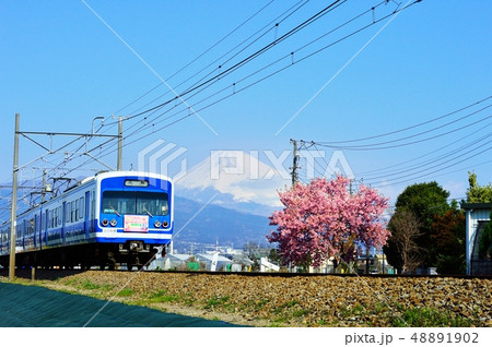 電車 電車 48891902