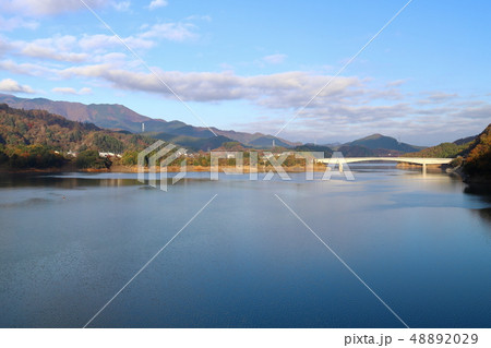 宮ヶ瀬湖　紅葉 48892029