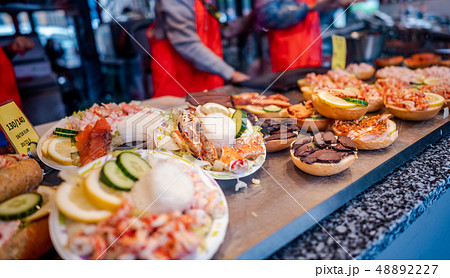 Fish market fast food 48892227