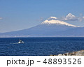 駿河湾の漁船と富士山 48893526