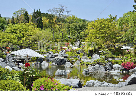 當麻寺　奥の院　浄土庭園　奈良 48895835