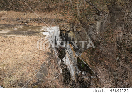 冬・壮瞥滝の真実 48897529
