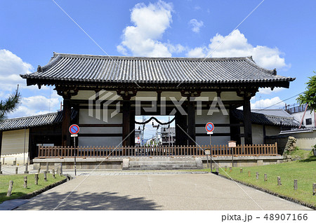 東大寺　転害門 48907166