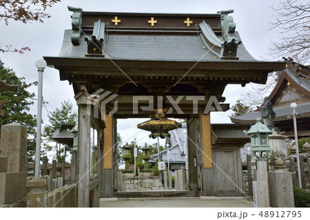 能勢妙見山 山門 能勢妙見山 山門 48912795