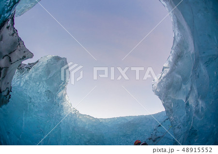 アイスランド・氷の洞窟(ヴァトナヨークトル) アイスランド・氷の洞窟(ヴァトナヨークトル) 48915552