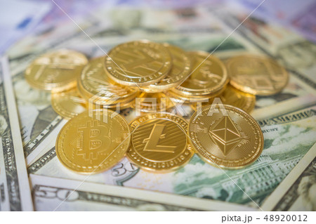 Crypto currency coin set collection, bitcoin, ethereum, litecoin. 48920012