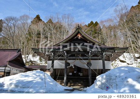 早春の戸隠 戸隠神社 戸隠山 早春の戸隠 戸隠神社 戸隠山 48920361