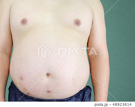 メタボな中年男性 上半身の写真素材